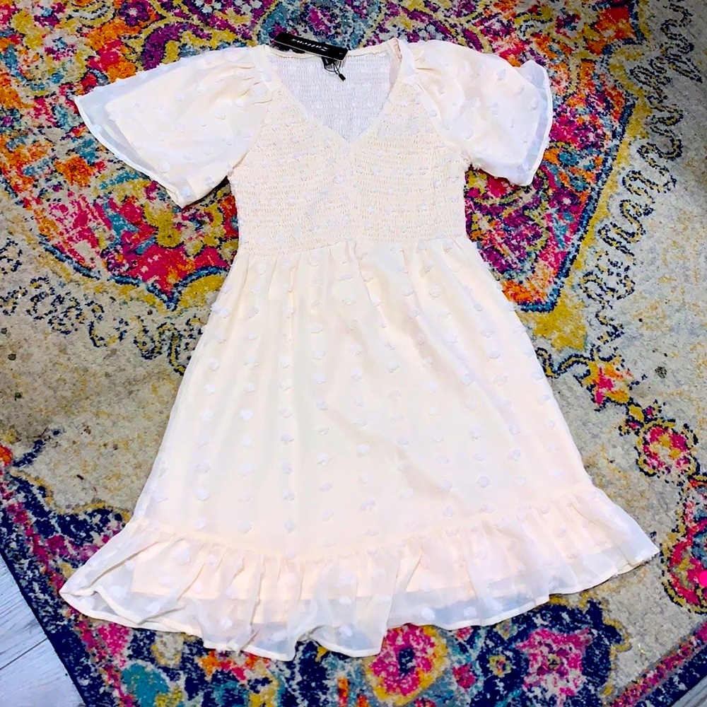 Small beige/cream Zattcas dress